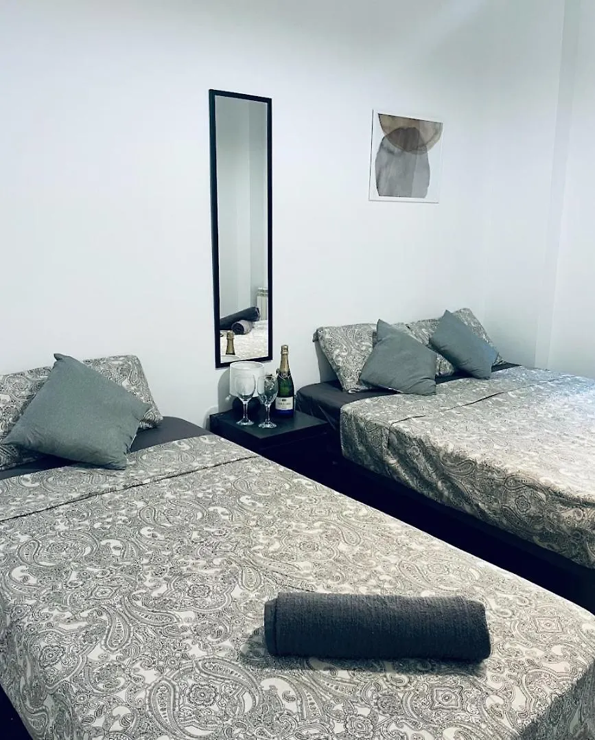 Sepulveda R1 Bed & Breakfast Barselona